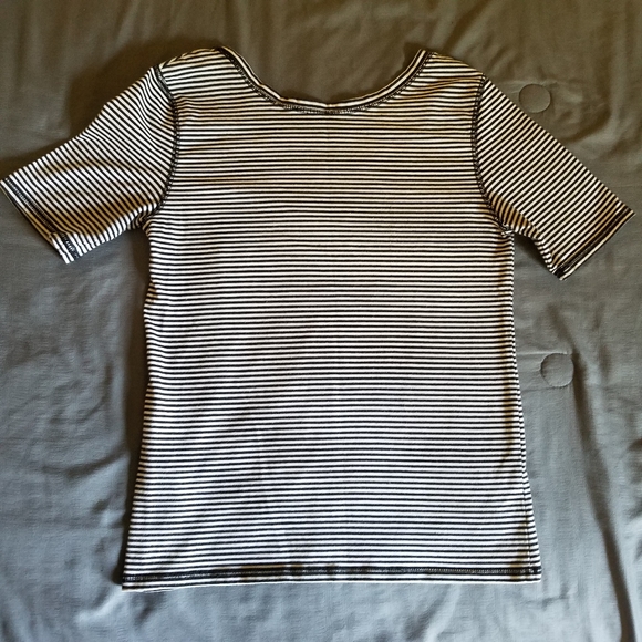 Levi's Stripe Top - Picture 2 of 2